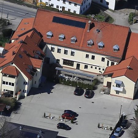 Hotel Koeniger Pliening Bagian luar foto